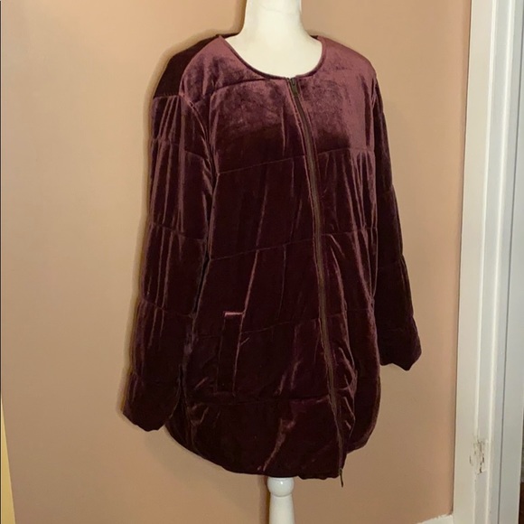 🎉HOST PICK🎉 Who What Wear Velvet Puff Jacket - Picture 6 of 12